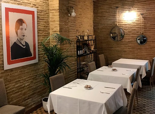 urante visantica la roja L1 salon principal