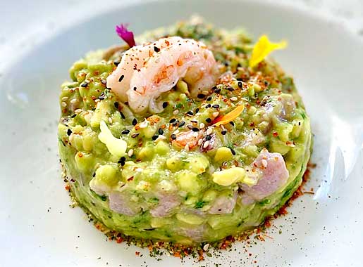 urante_Humo_cocina_de_brasa_C1_GUACAMOLE