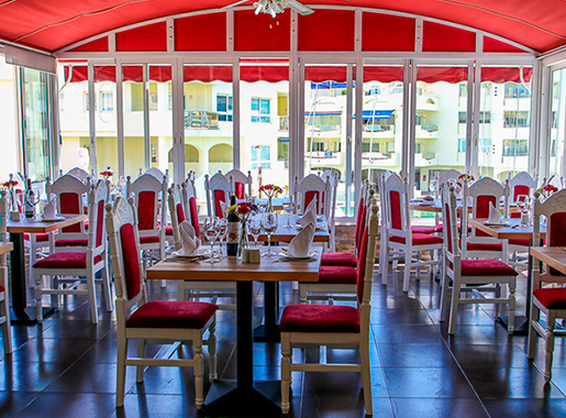 CinnamonClub Malaga Comedor