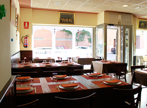 Basant Madrid Comedor