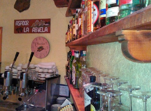 restaurante asador la abuela barra min